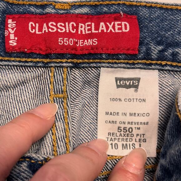 Levi’s Vintage Womens 550 Relaxed Tapered Fit Jeans Size 10 - Picture 3 of 11